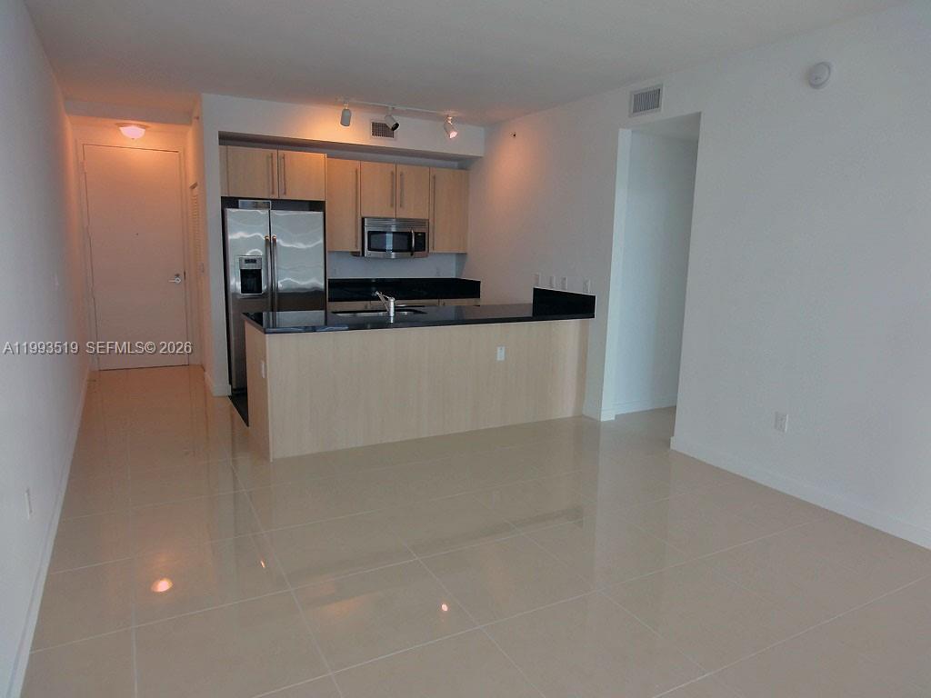 THE AXIS ON BRICKELL II C - Residential