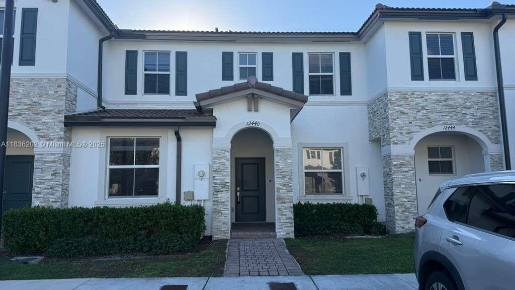 GOLF PARK SEC 1 - Residential