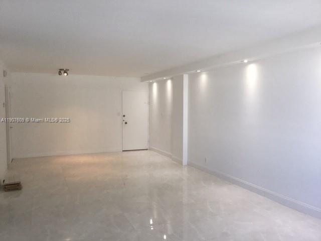 FOUR WINDS CONDO - Residential Lease