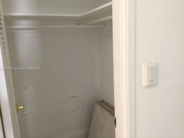 FOUR WINDS CONDO - Residential Lease