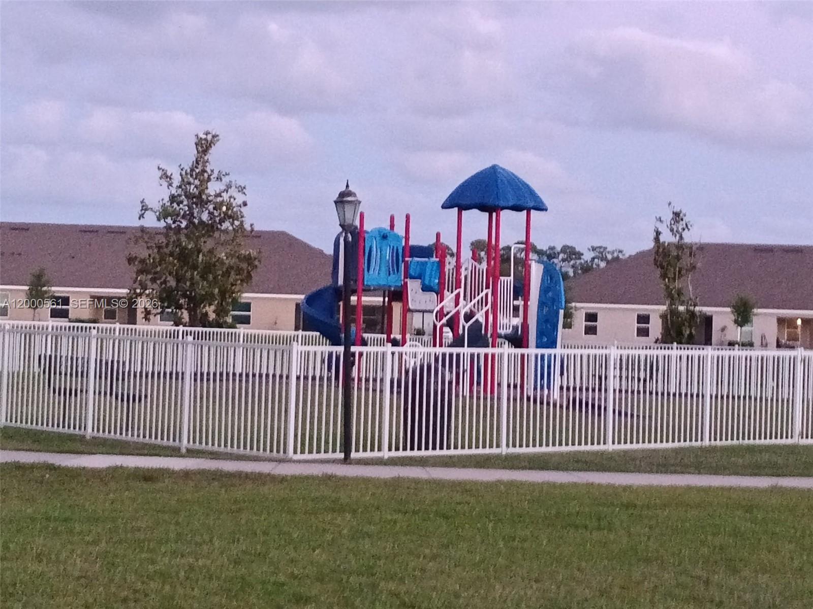 WATERSTONE PHASE FIVE - Residential