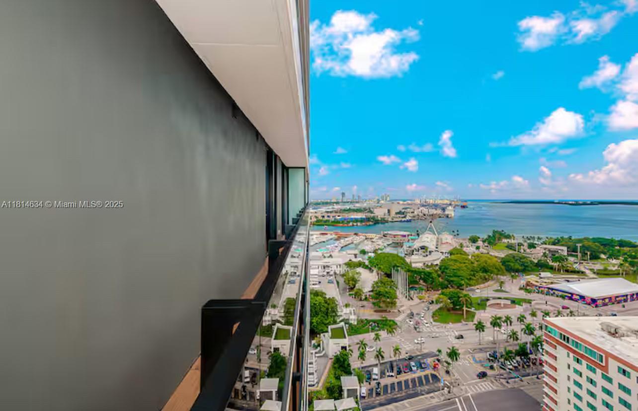 THE ELSER - Residential Lease