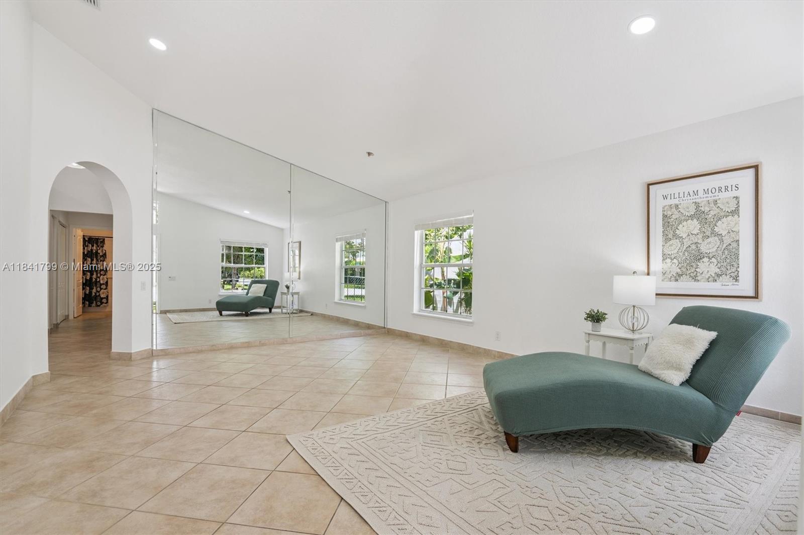 11361 SW 20th St, Miramar, FL, 33025/$700,000 2 11361 SW 20th St