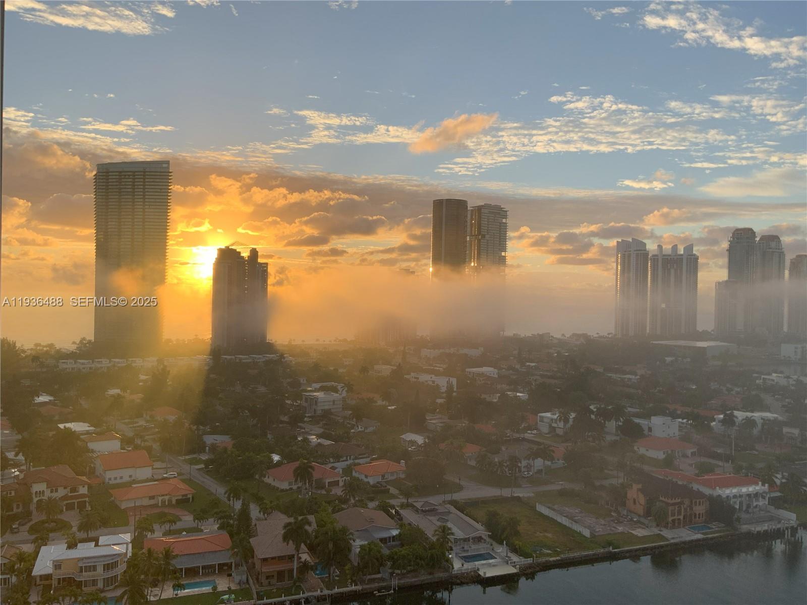 19195 NE 36th Ct 1706