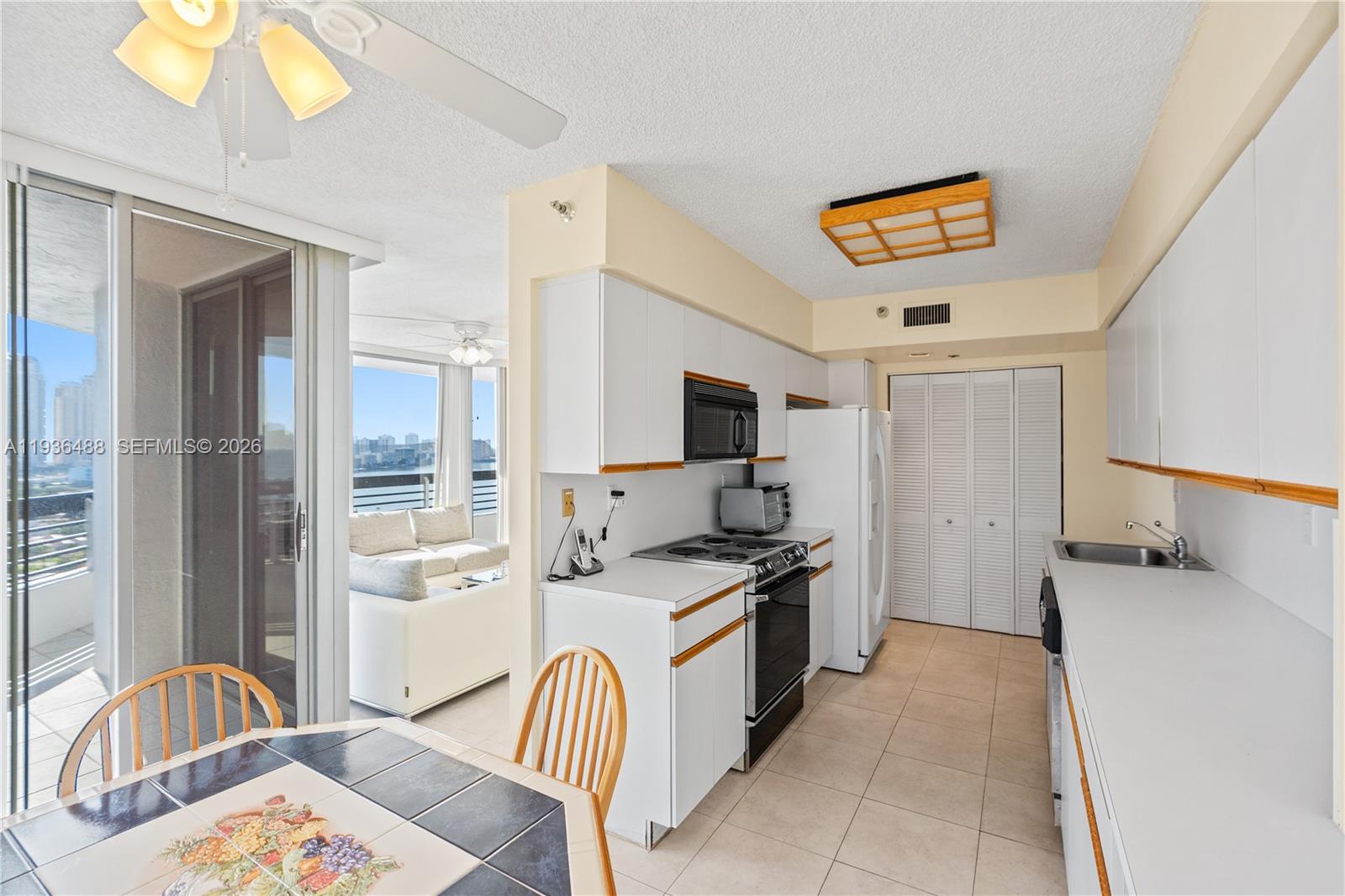 MYSTIC POINTE CONDO NO TW - Residential