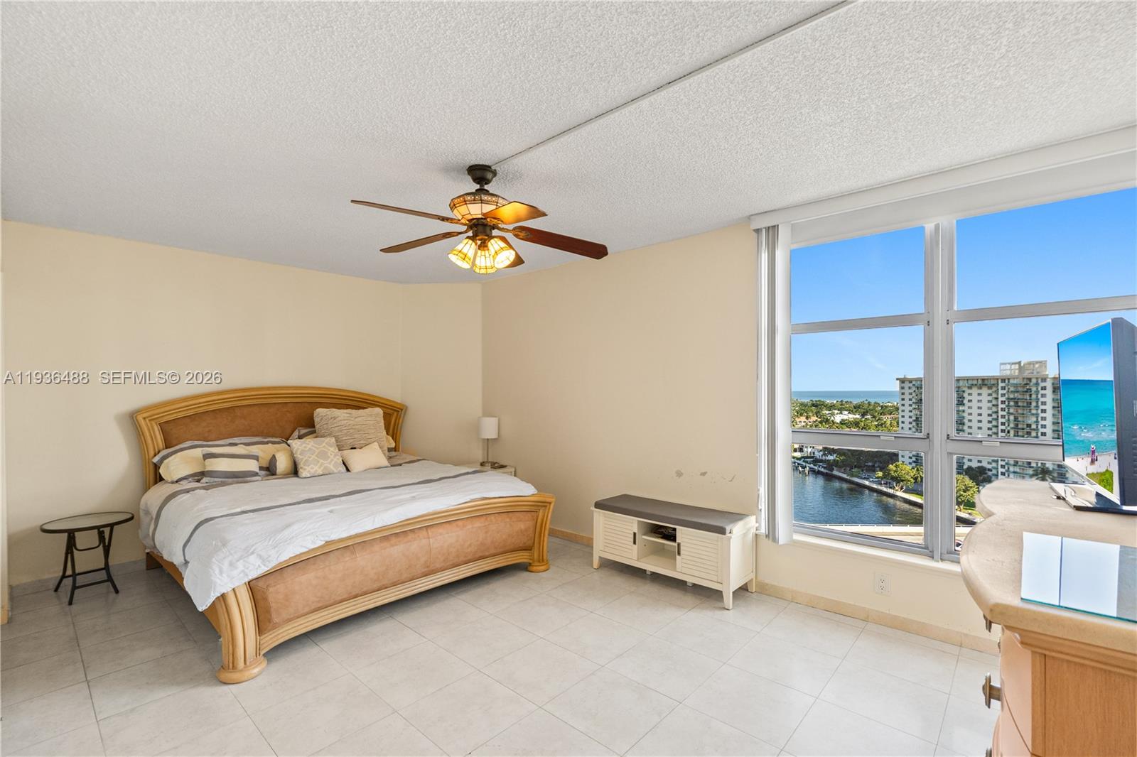 MYSTIC POINTE CONDO NO TW - Residential