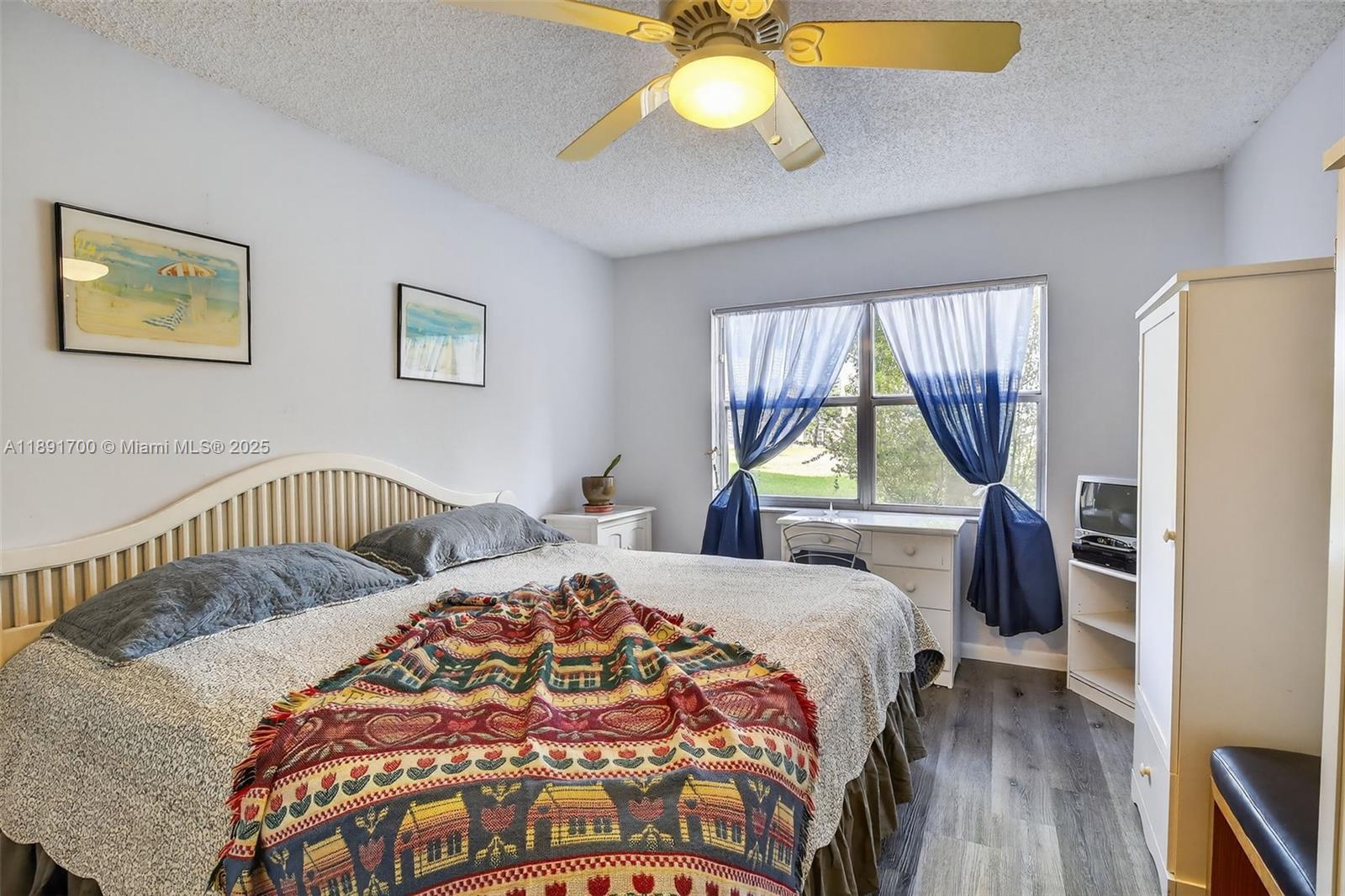 SUNRISE LAKES 90 CONDO - Residential