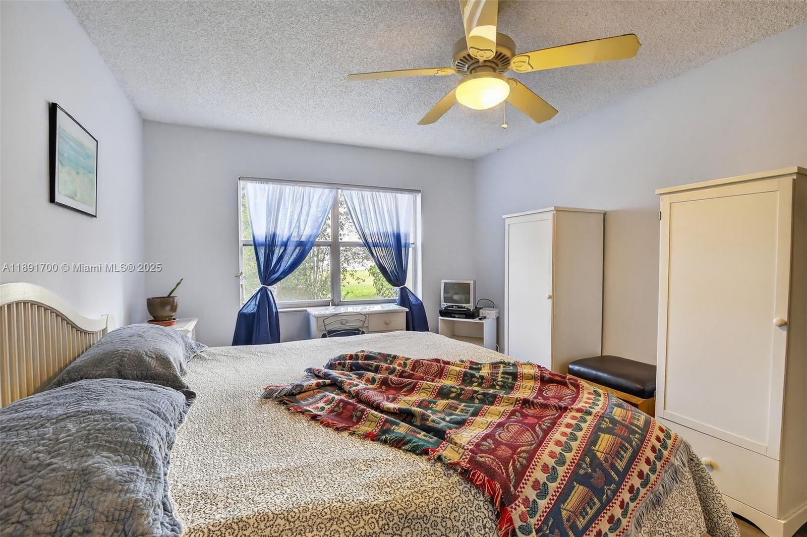 SUNRISE LAKES 90 CONDO - Residential