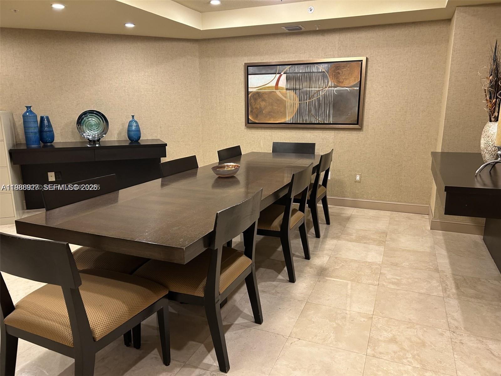 KEYSTONE VILLAS CONDO - Residential Lease