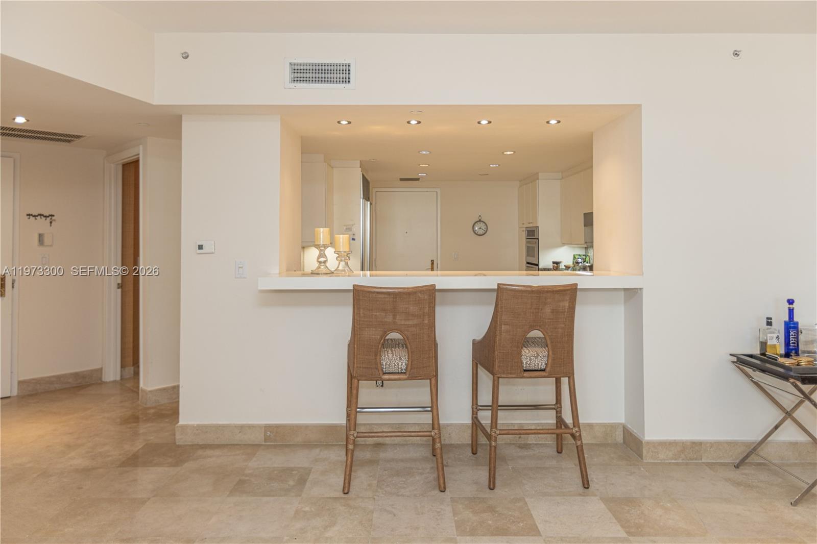 SOLIMAR CONDO - Residential