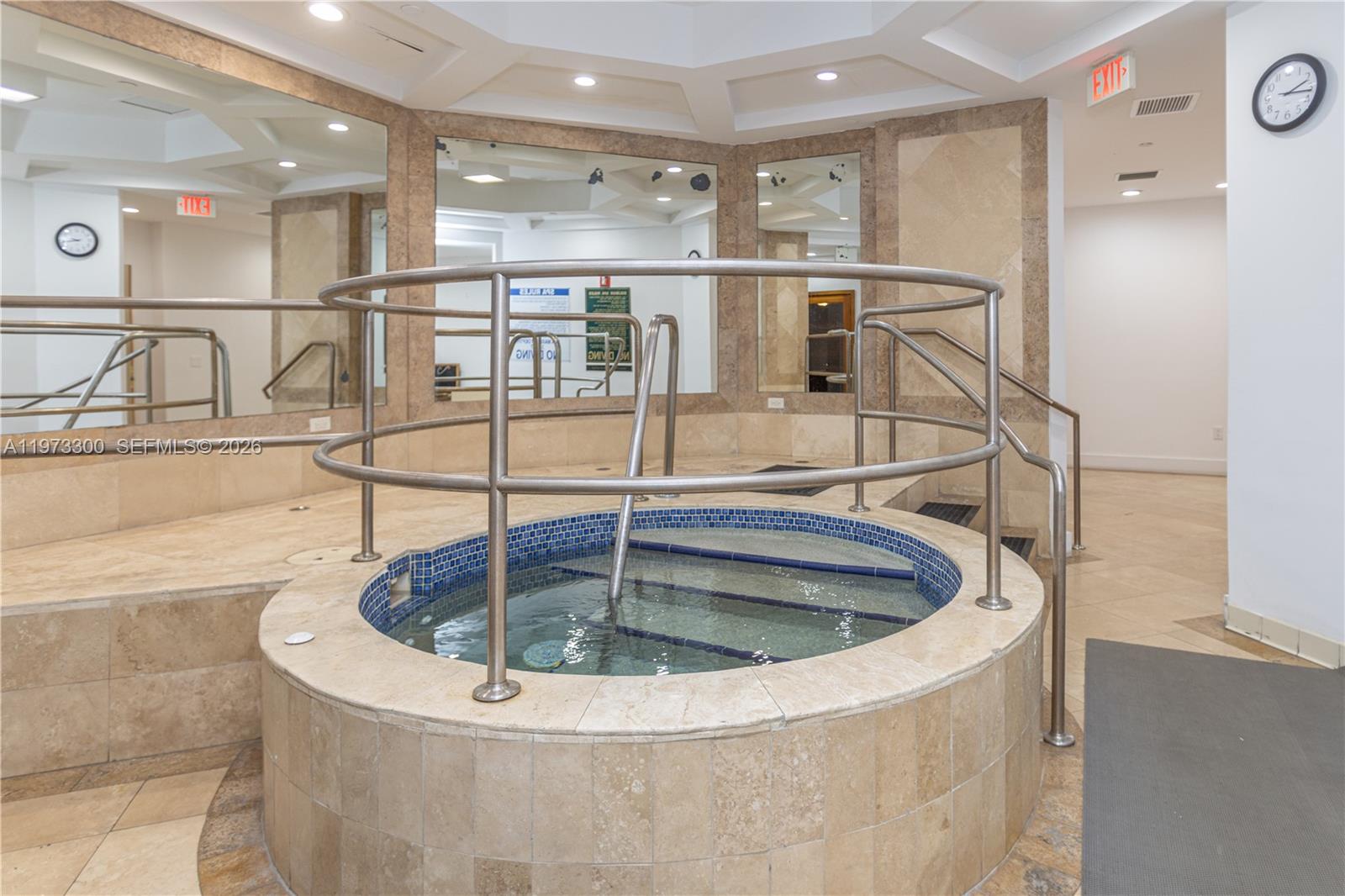 SOLIMAR CONDO - Residential