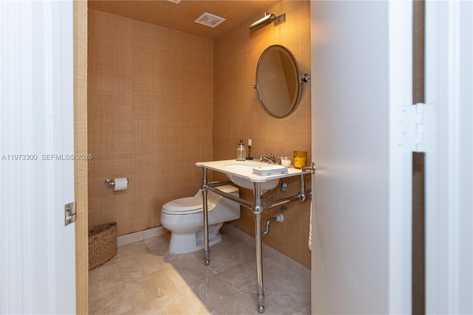 SOLIMAR CONDO - Residential