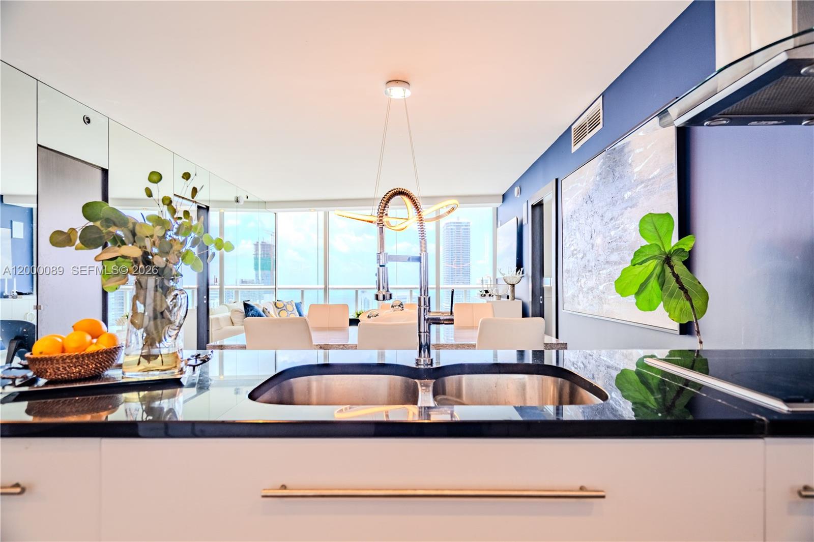 ICON BRICKELL NO TWO - Residential