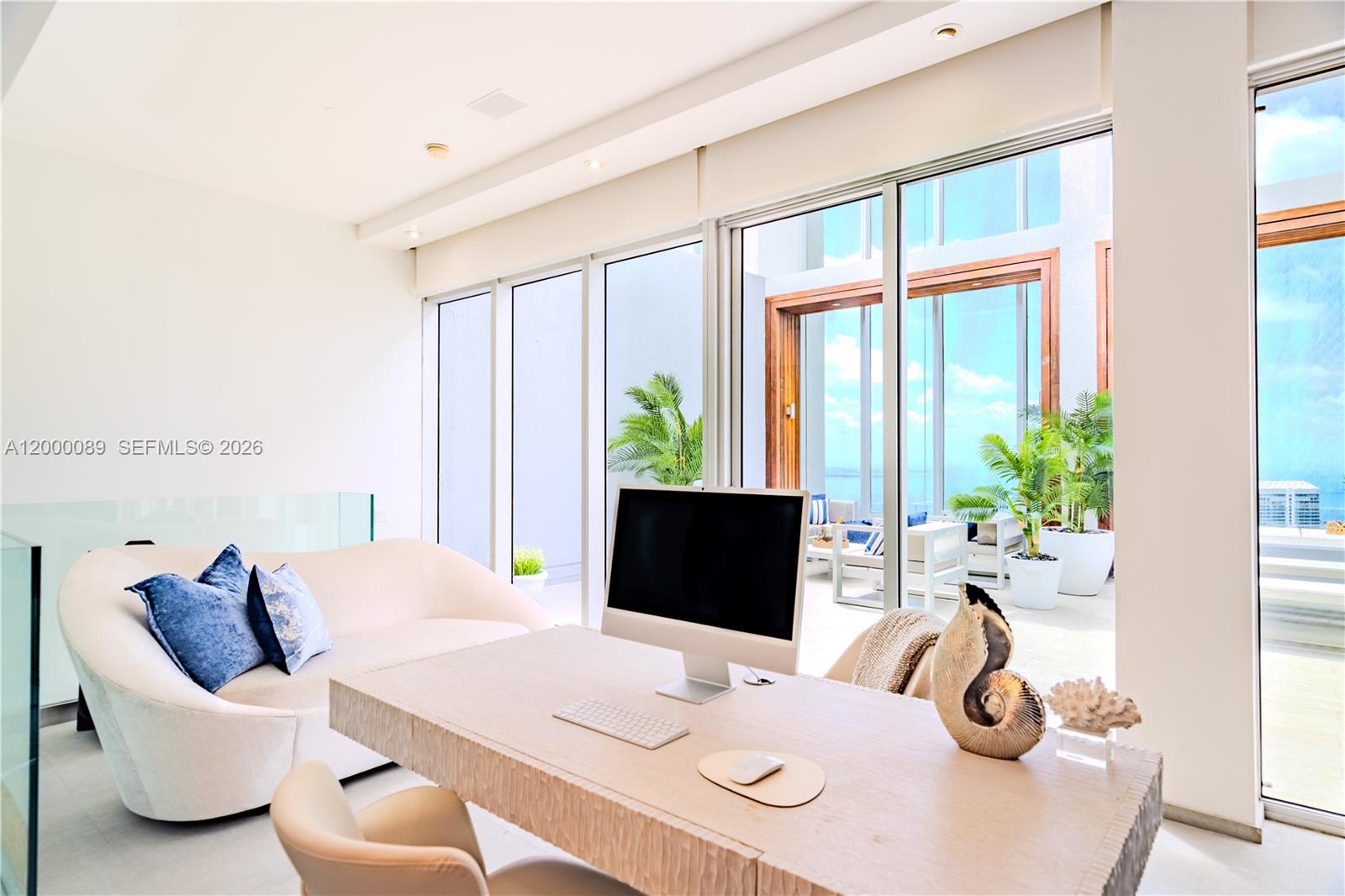 ICON BRICKELL NO TWO - Residential