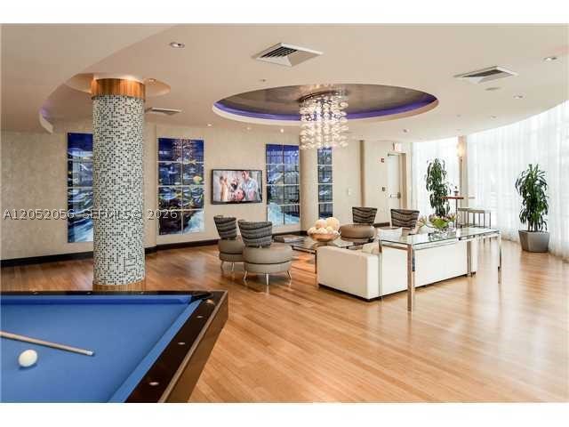 244 Biscayne Blvd 442