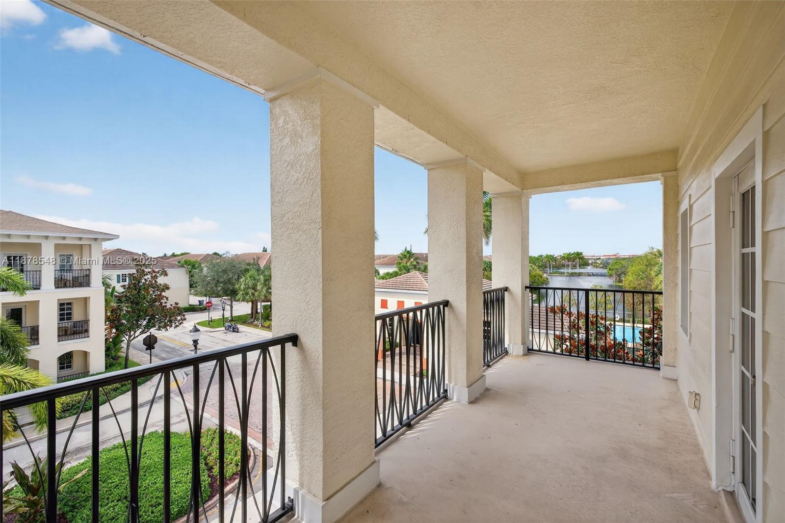 CYPRESS GROVE - Residential