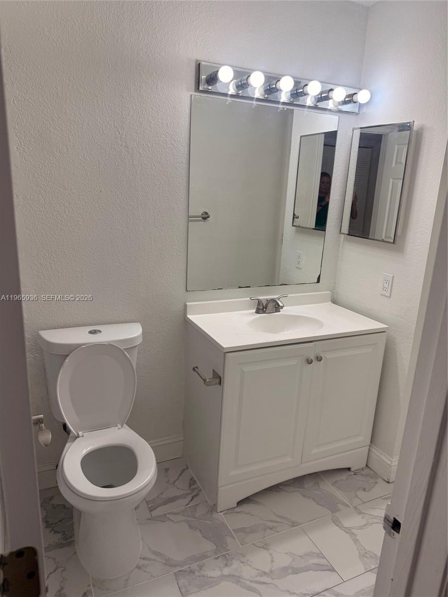 ISLES AT LAGO MAR CONDO - Residential