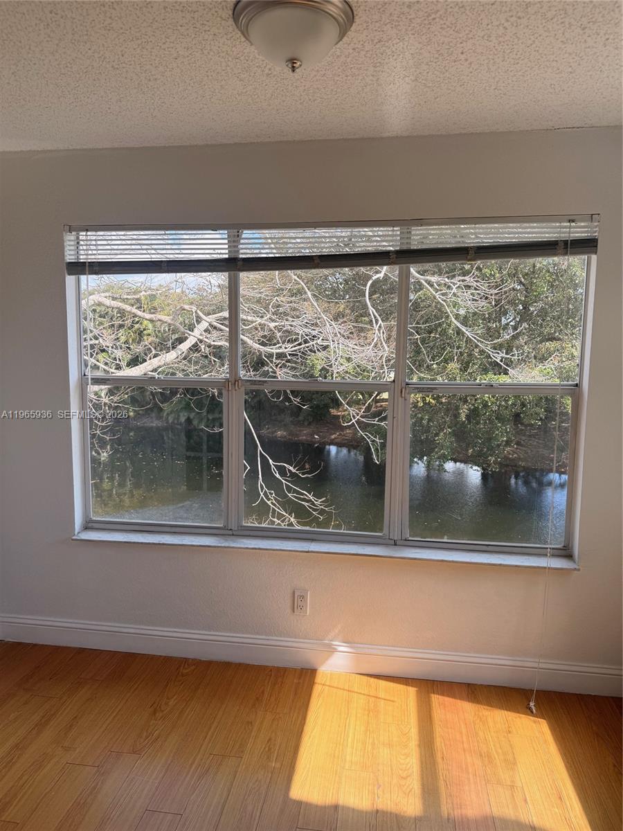 ISLES AT LAGO MAR CONDO - Residential