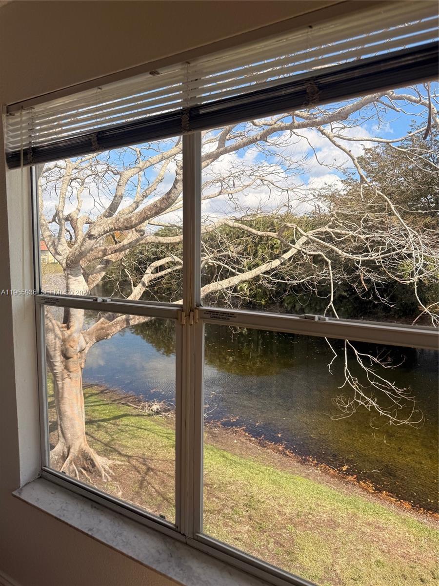 ISLES AT LAGO MAR CONDO - Residential