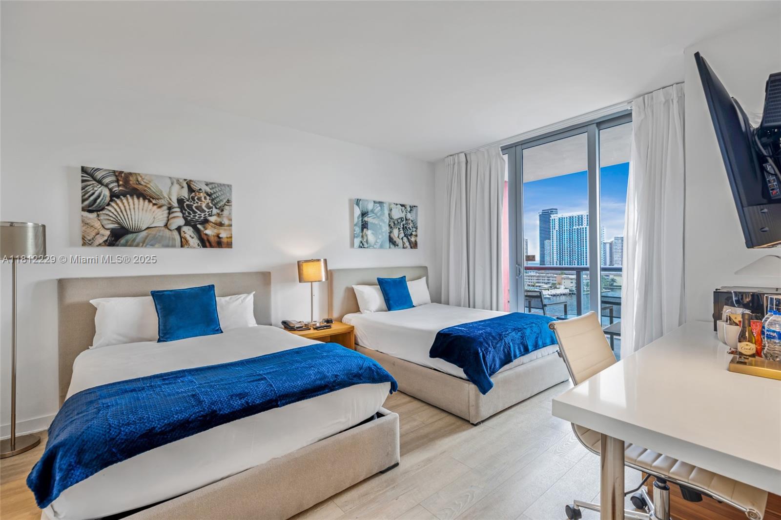 BEACHWALK CONDOMINIUM - Residential