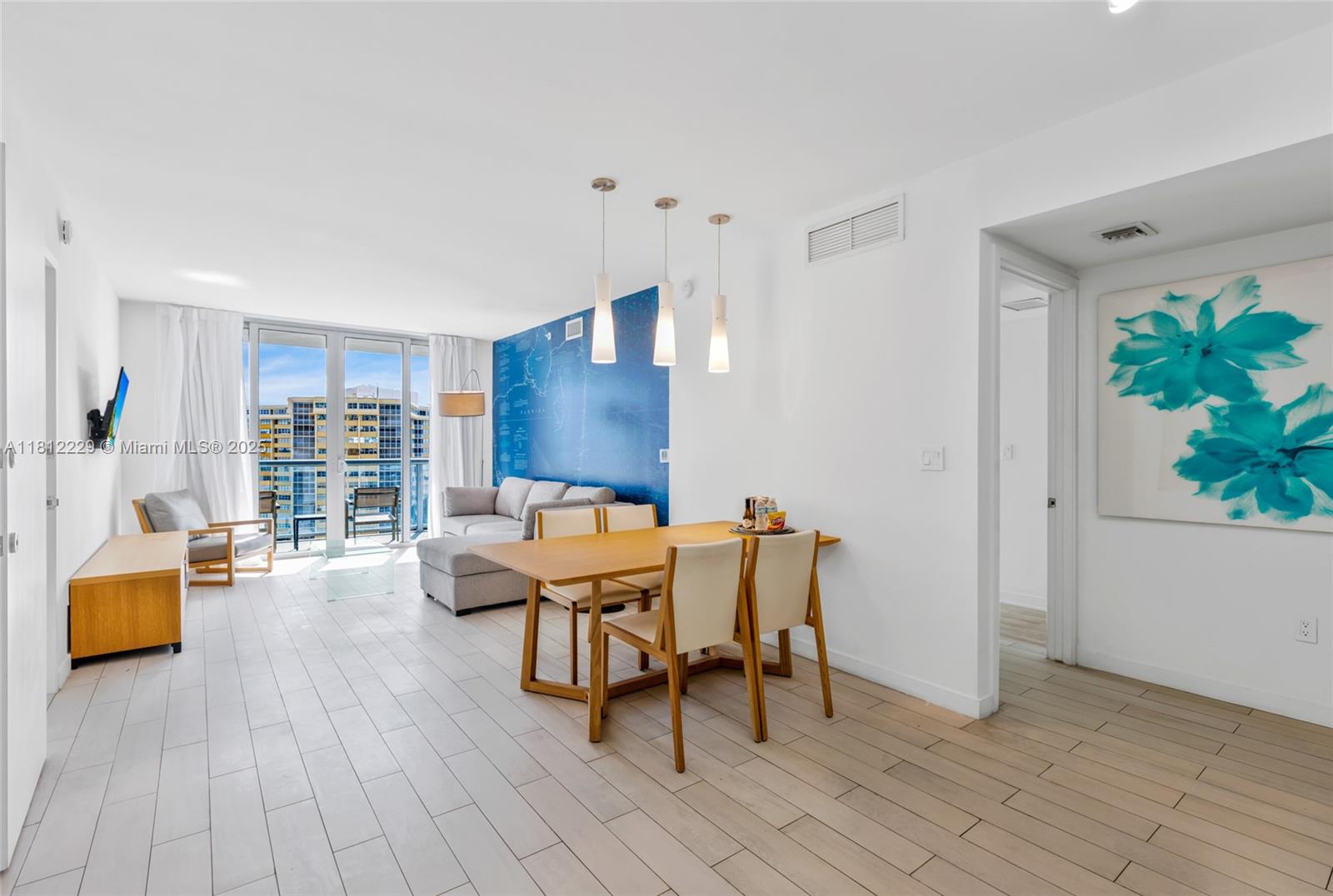 BEACHWALK CONDOMINIUM - Residential