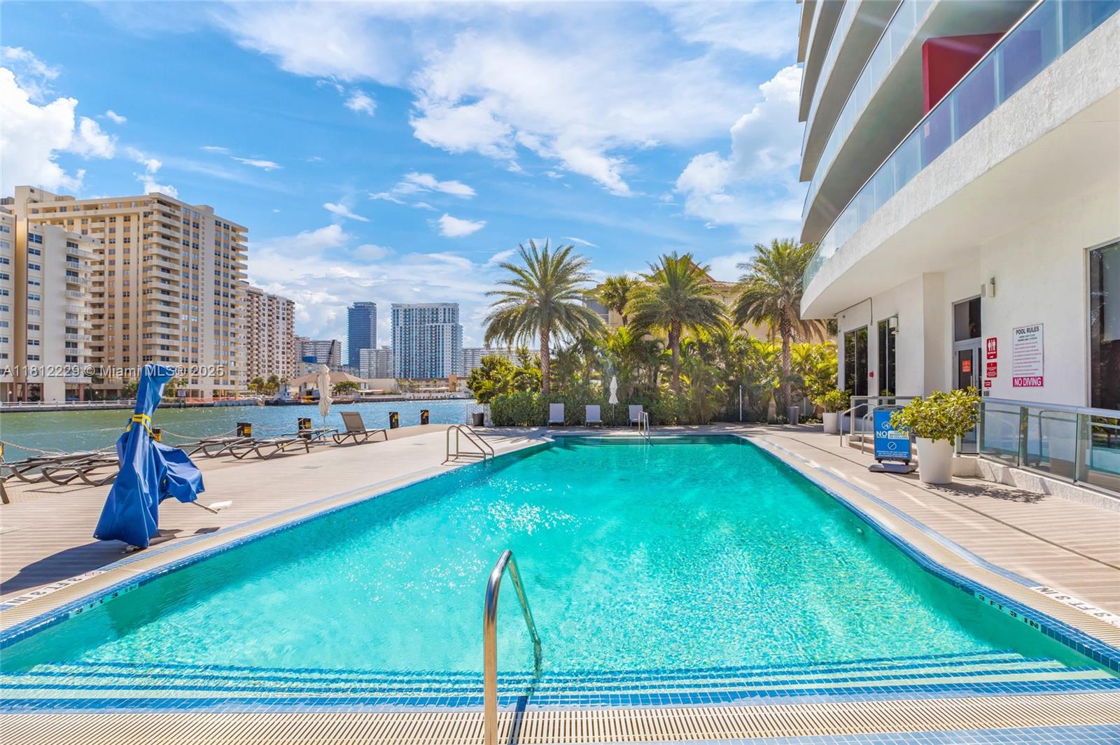 BEACHWALK CONDOMINIUM - Residential