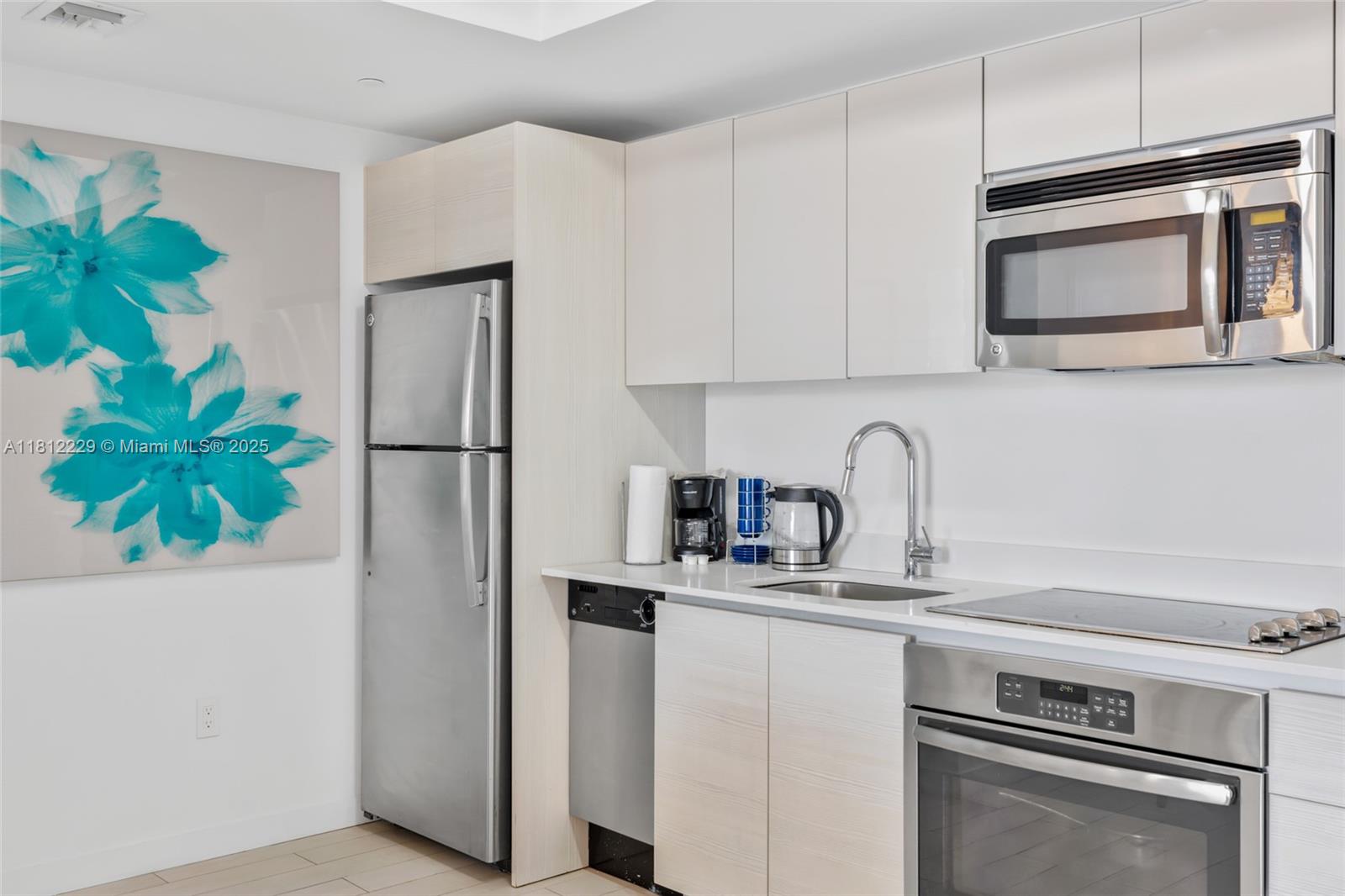 BEACHWALK CONDOMINIUM - Residential