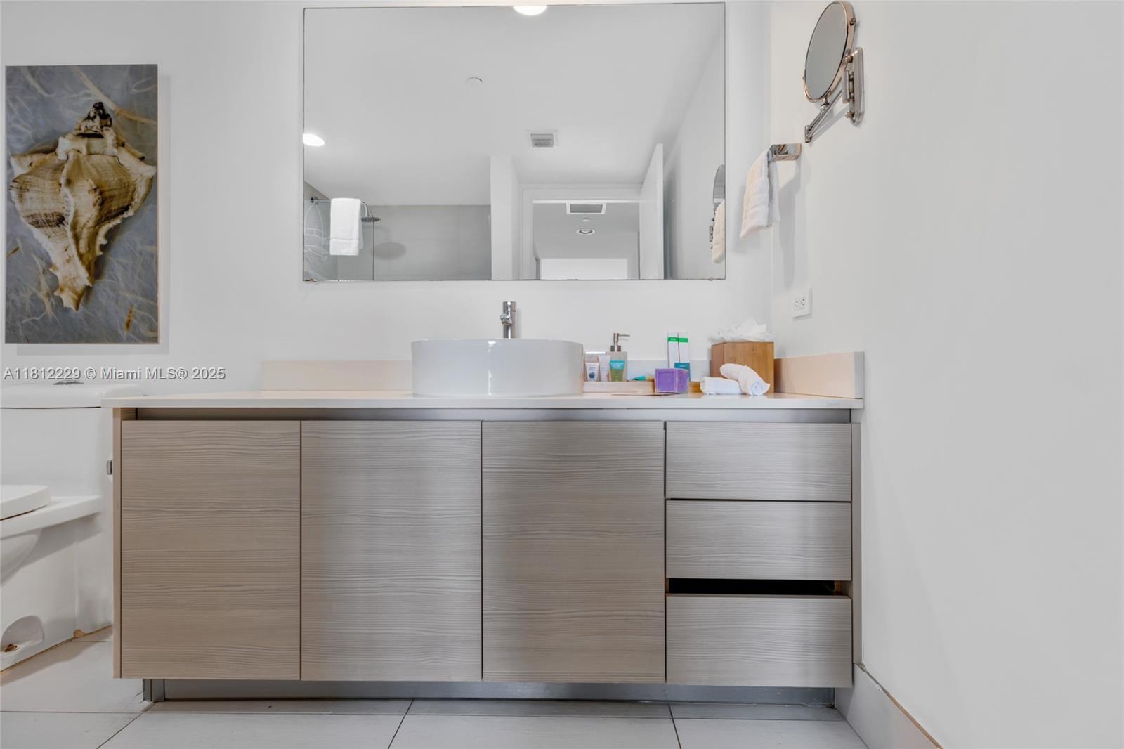 BEACHWALK CONDOMINIUM - Residential