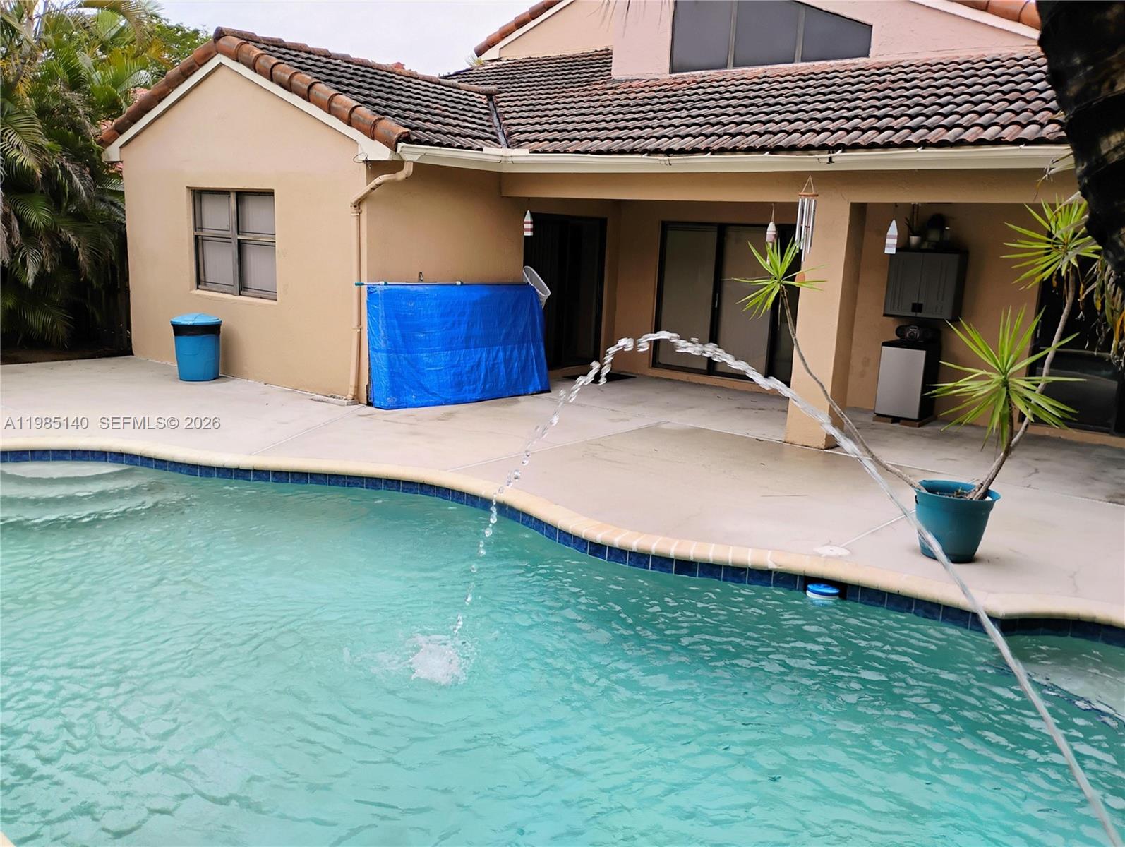 HAWKES BLUFF - Residential