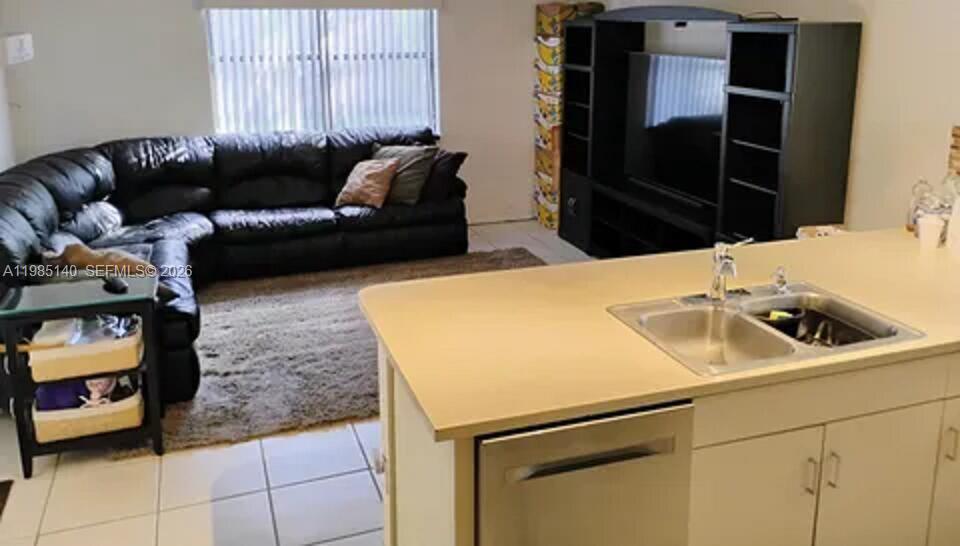 HAWKES BLUFF - Residential