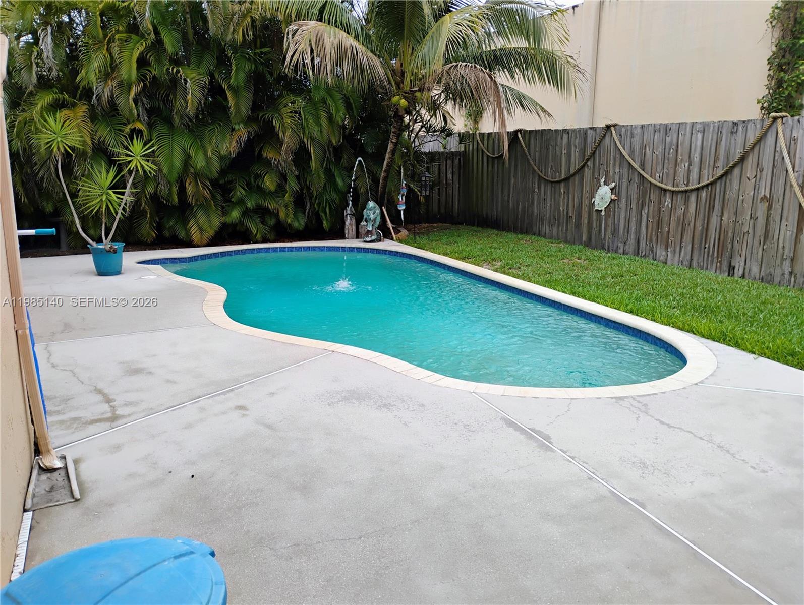 HAWKES BLUFF - Residential