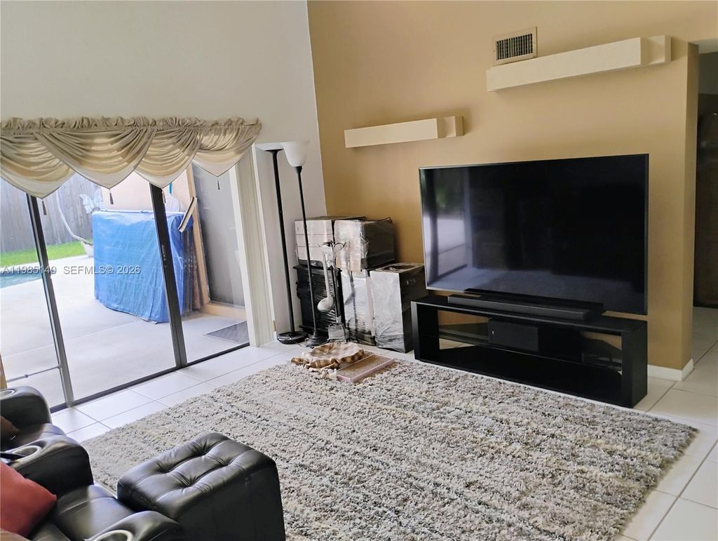 Photo of 5920 York Ln, Davie, FL 33331 (MLS # A11985140)