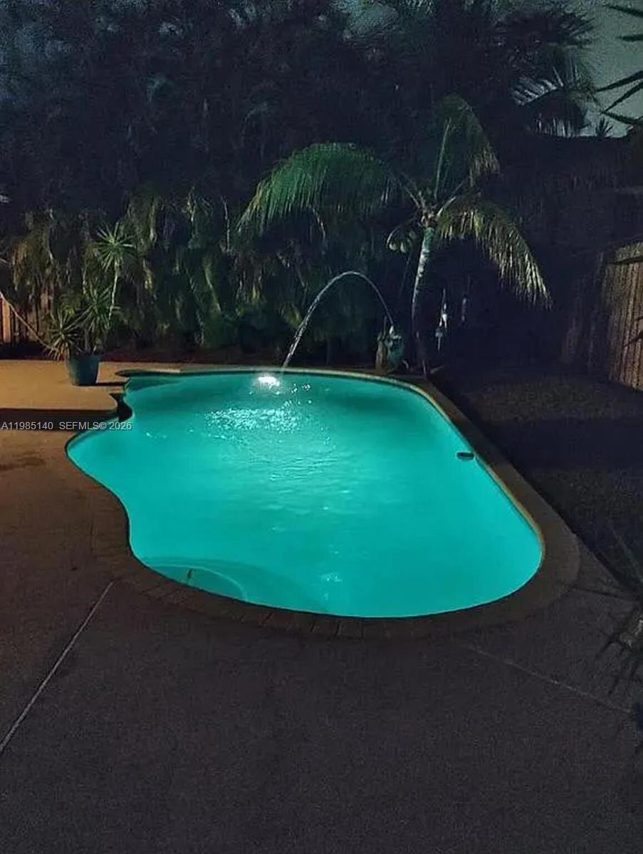 HAWKES BLUFF - Residential