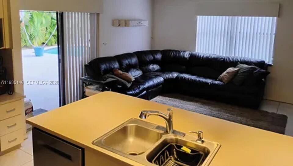 HAWKES BLUFF - Residential