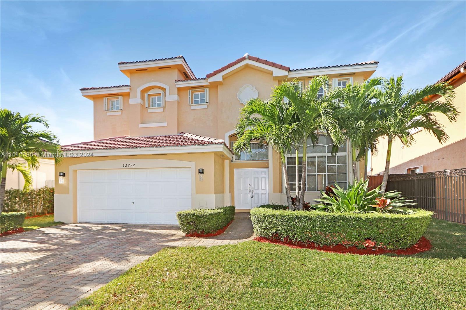 Photo 1 of 22752 Sw 103rd Ct Ct, Cutler Bay, Florida, $710,000, Web #: 11545396