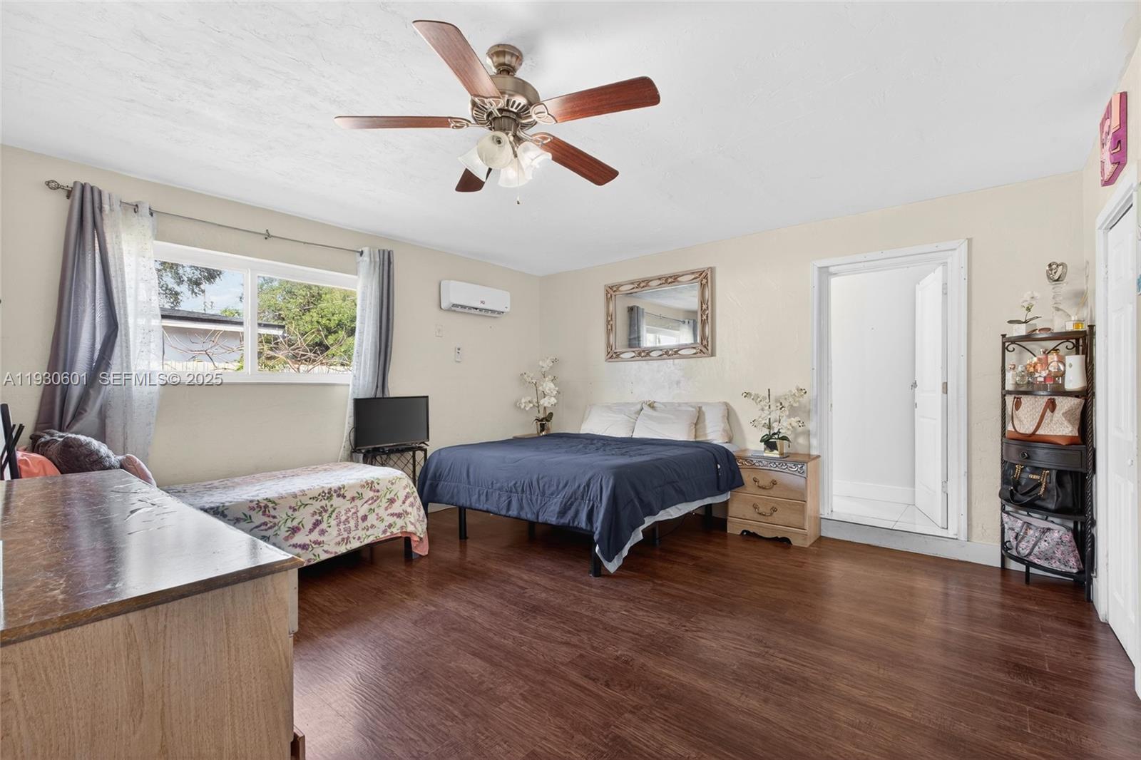 CAROL CITY 4TH ADDN - Residential