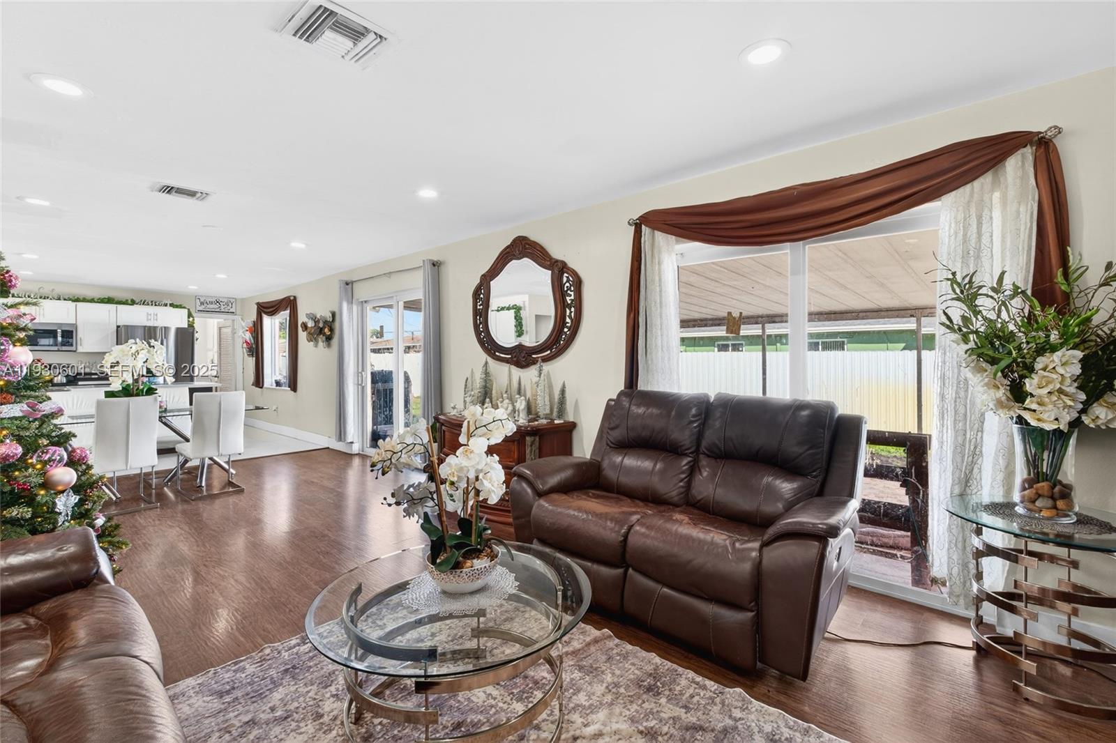 CAROL CITY 4TH ADDN - Residential