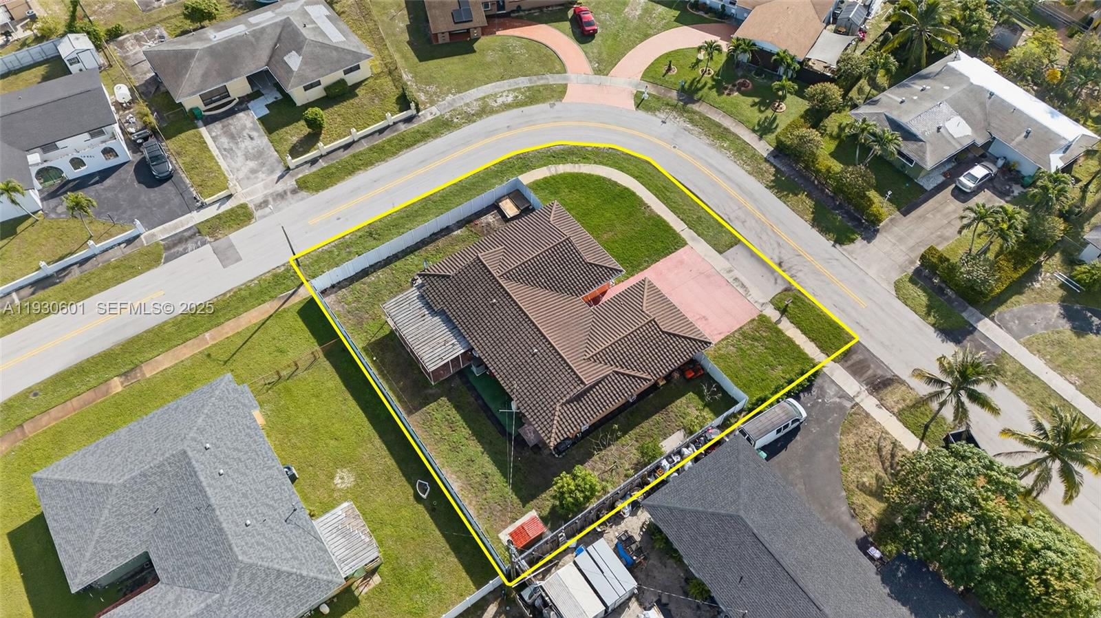 CAROL CITY 4TH ADDN - Residential