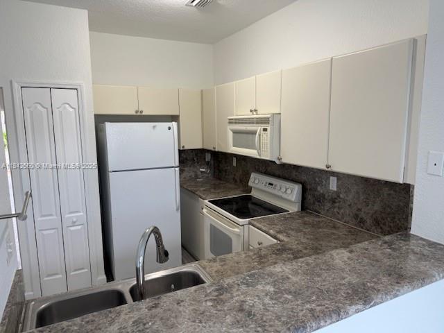 SHOMA HOMES AT COUNTRY CL - Residential