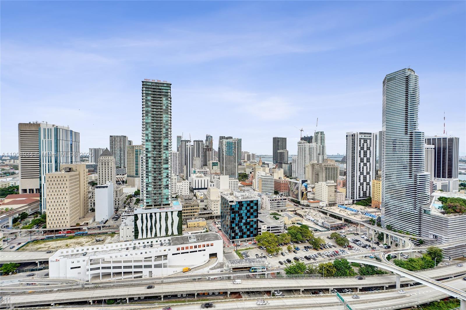 WIND CONDO - Residential Lease