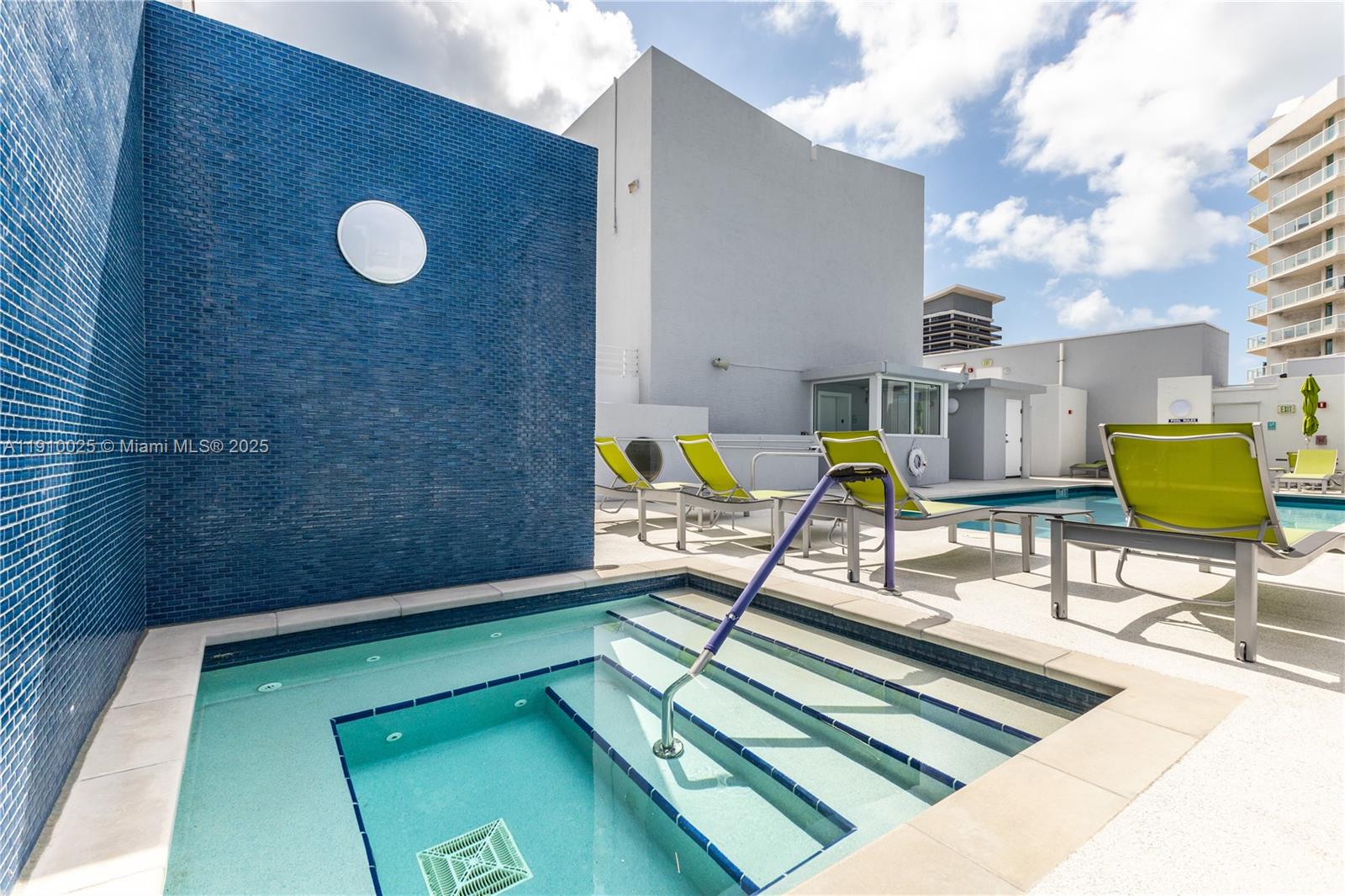 Nautica - Residential Lease