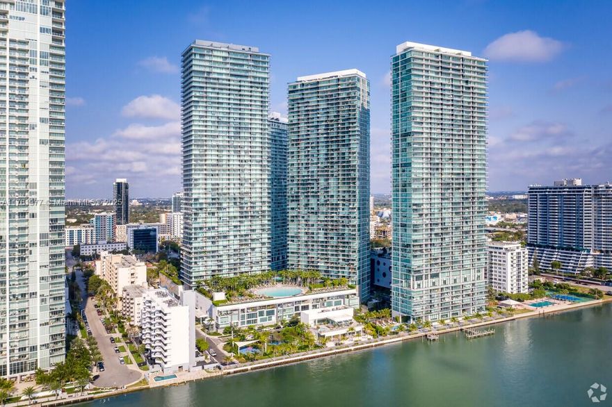Unobstructed bay views from this 2 BR/3 BA + Den at Paraiso Bay. Unit features private elevator with modern and spacious kitchen, and large terrace with breathtaking views of Biscayne Bay. Master bedroom has access to terrace, spacious walk-in closet, and large bathroom with double sinks. Unit is delivered with porcelain floors installed, roller linen shades with blackouts in bedrooms. Amenities include waterfront pool area, lounge room, spa, gym, tennis courts, theater room, and more. Tenant Occupied.