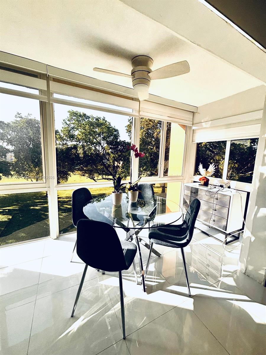 SUNRISE LAKES 94 CONDO - Residential