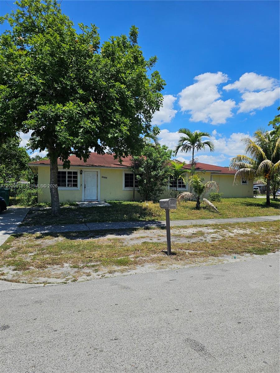 VENETIAN GARDENS ACRESPB - Residential Income