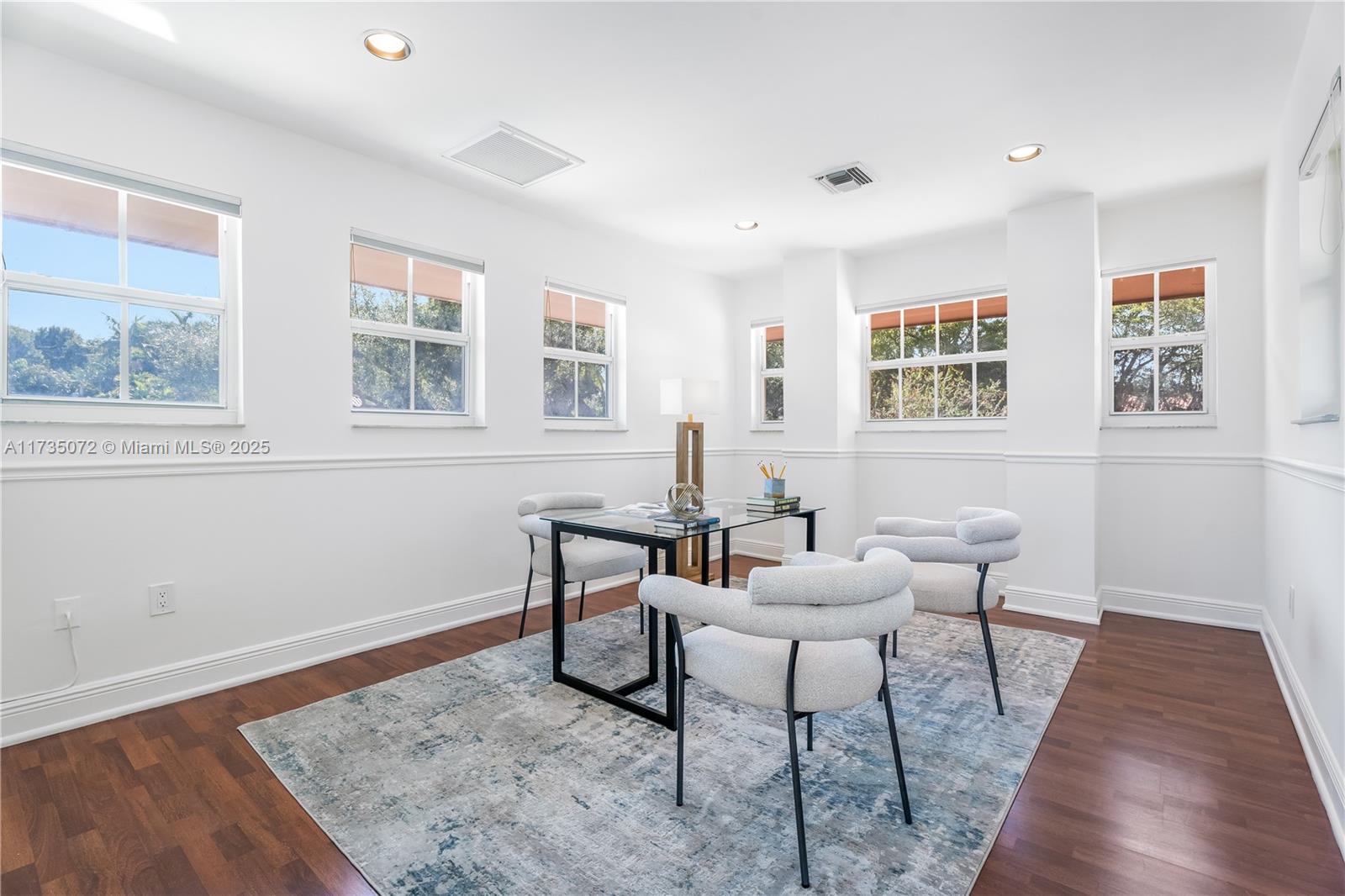 CORAL GABLES RIVIERA SEC - Residential