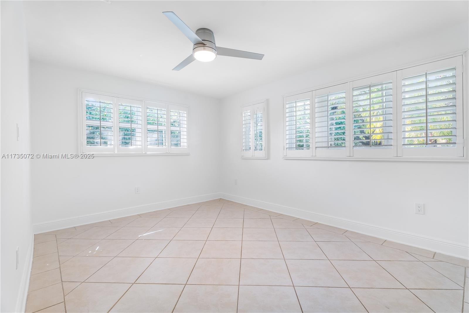 CORAL GABLES RIVIERA SEC - Residential