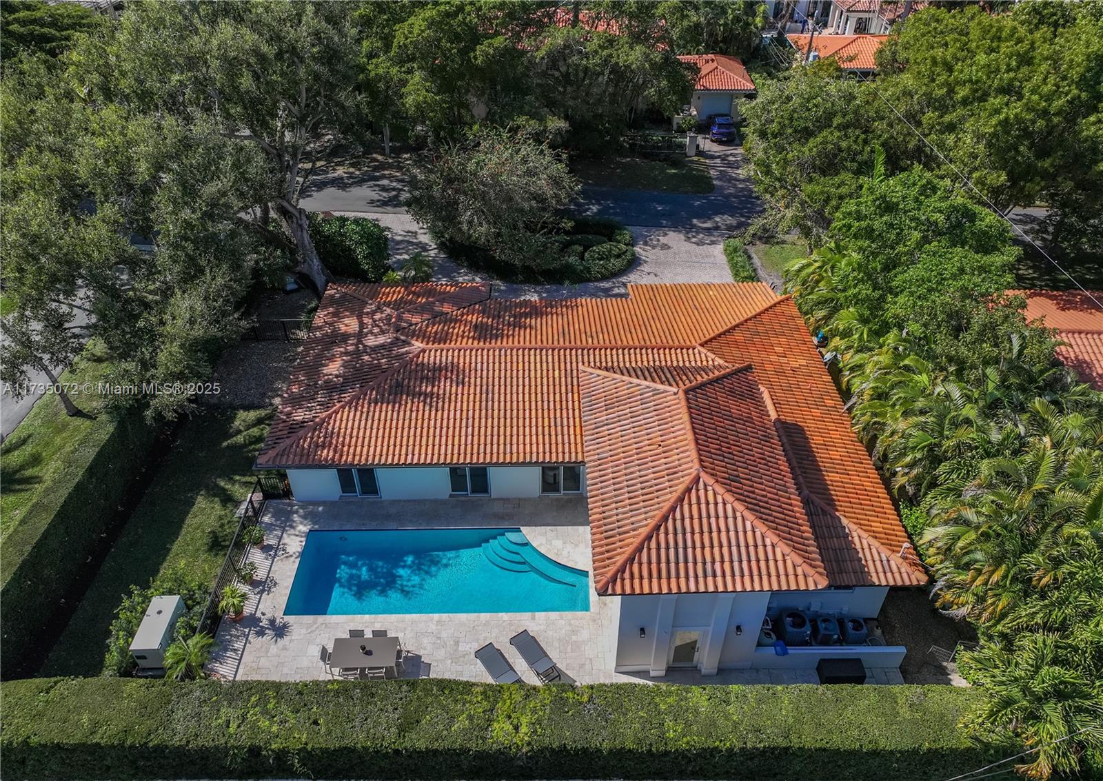 CORAL GABLES RIVIERA SEC - Residential