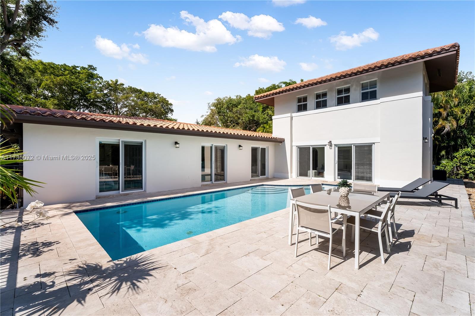 CORAL GABLES RIVIERA SEC - Residential