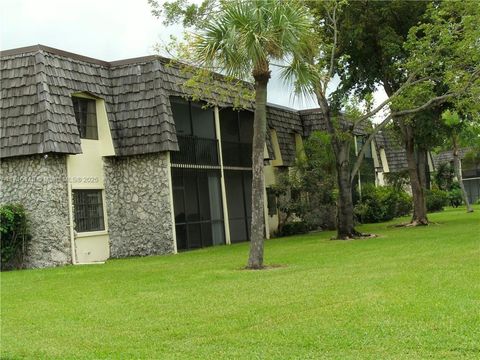 A home in Oakland Park