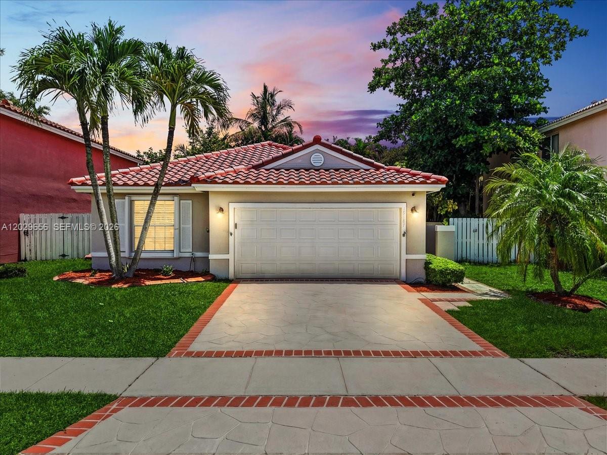 CHAPEL TRAIL II - Residential